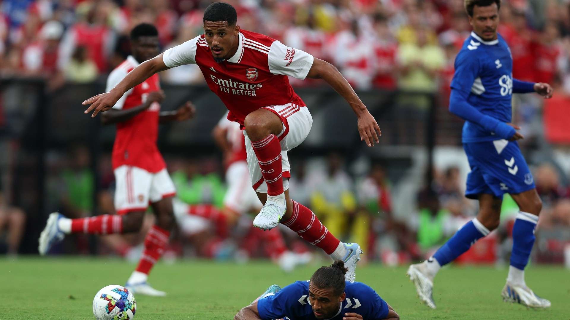 席了多场比 席了多场比